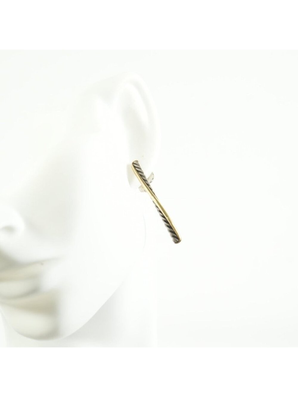 David Yurman crossover earring in Sterling Silver with 18k yellow gold